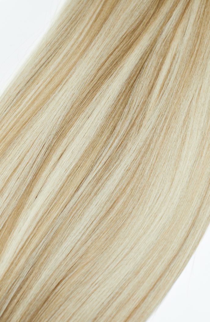 Champagne Blonde Straight 22” Inches 7 piece Premium quality - HD Fibre Clip-In Hair Extensions