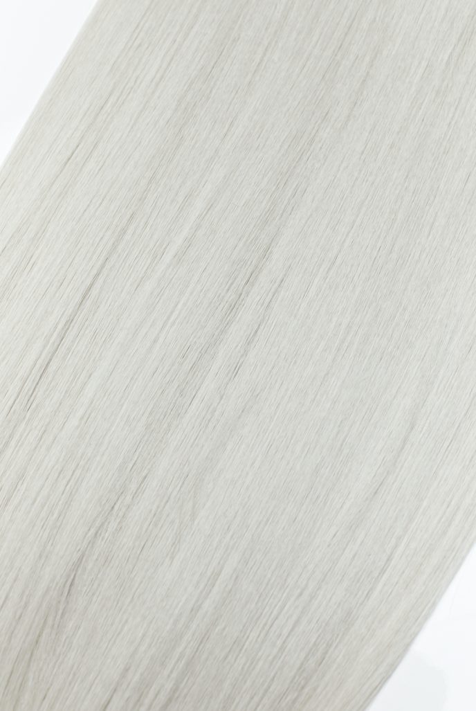 Silver Platinum Straight 22” Inches 7 piece Premium quality - HD Fibre Clip-In Hair Extensions